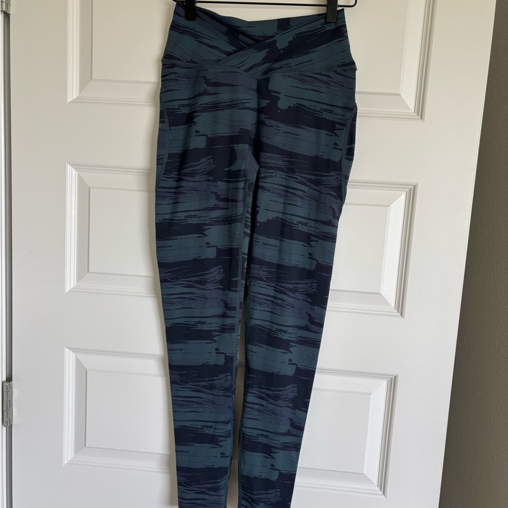 Alphalete Leggings with Crisscross Waist